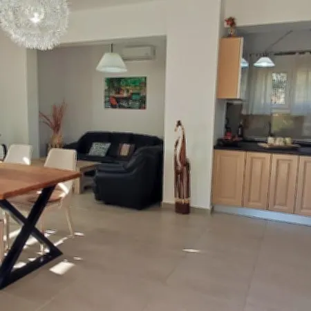 Апартаменты Amaryllis Палеокастрица