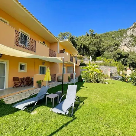 Amaryllis Апартаменты Палеокастрица