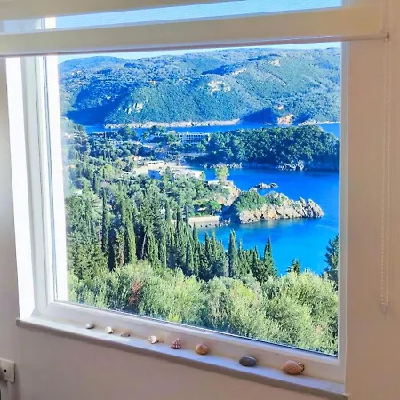 Апартаменты Amaryllis Палеокастрица